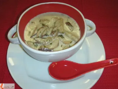 Gobe v smetanovi omaki