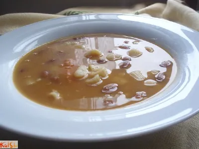 Lahka mineštrica (Patate e fasoi)