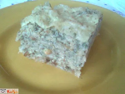 Gibanica z bučnicami in orehi