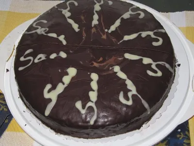 Sacher torta - obogatena