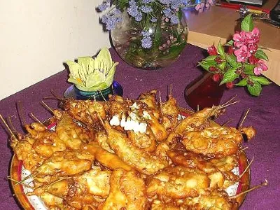 Akacijini ocvrti cvetovi