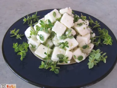 Kozji sir s citronskim timijanom