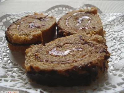 Babičina orehova rolada