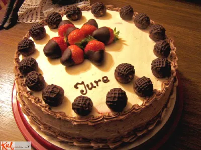 Jagodna mascarpone torta