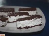 Fotografija recepta: Kinder Milch Schnitte