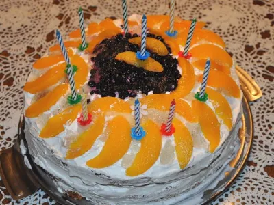 Mango-breskova torta