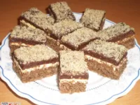 Fotografija recepta: Kocke z orehi