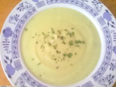 Cvetačno brokolijeva juha