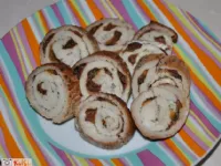 Fotografija recepta: Puranje roladice s suhimi slivami