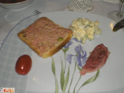 Obloženi kruhki - zapečeni v pečici