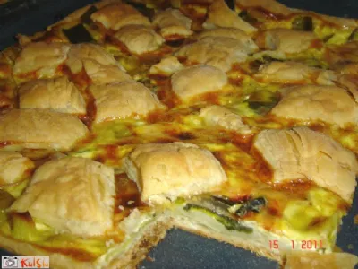 Quiche s porom in pršutom