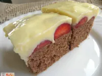 Fotografija recepta: Pecivo z jagodami in pudingom