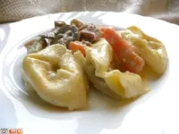 Fotografija recepta: Mesno-zelenjavne kocke v pečici