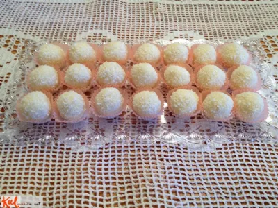 Rafaelo kroglice brez mleka v prahu