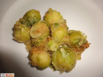 Brstični ohrovt z drobtinami