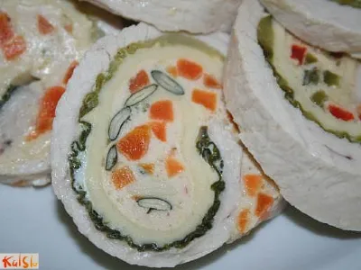 Polnjena puranja rulada 