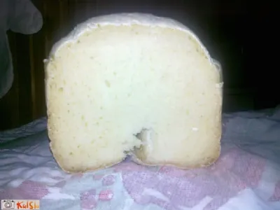 Brezglutenski kruh v aparatu za peko kruha