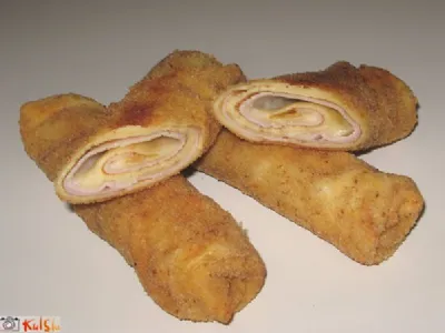 Kaneloni s šunko in sirom