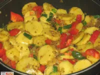 Fotografija recepta: Začinjen krompir po indijsko