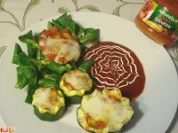 Fotografija recepta: Nadevana zelenjava z Natureta omako Bolognese