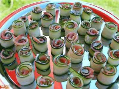 Lososovi zvitki s sirom mascarpone