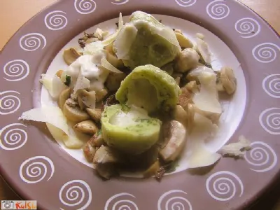 Čemaževi cmočki z mocarelo