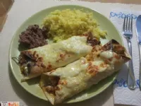 Fotografija recepta: Enchiladas s piščancem in prilogo