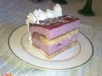 Fotografija recepta: Torta z višnjami ali jagodami in jogurtom