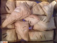 Fotografija recepta: Enostavni čokoladni, kokosovi in marmeladni žepki