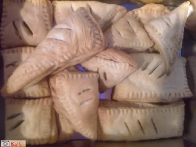 Enostavni čokoladni, kokosovi in marmeladni žepki