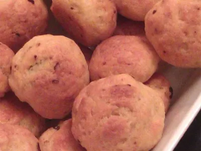 Sirove kroglice z olivami