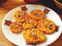 Fotografija recepta: Pečen sladek krompir z lešniki