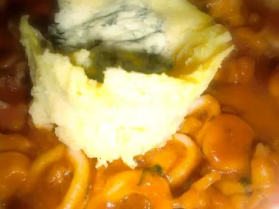 Polentine skledice z gorgonzolo