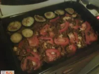 Fotografija recepta: Musaka iz jajčevcev, paradižnika, paprike z mleto govedino