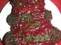 Fotografija recepta: Jogurt medvedek s češnjami in češnjevim polivom 