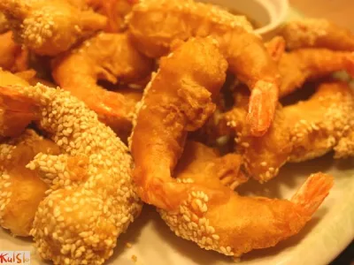 Sezamovi rakci z medeno gorčično omako