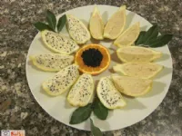 Fotografija recepta: Namaza iz tune in rakcev s kaviarjem