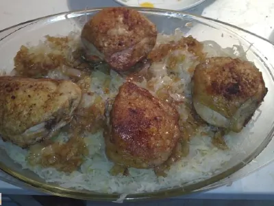 Piščanec in kislo zelje