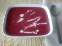 Fotografija recepta: Kremna juha iz rdeče pese