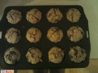 Fotografija recepta: Pirini muffini z mandlji in čokolado