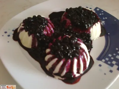 Smetanova strjenka ali panakota