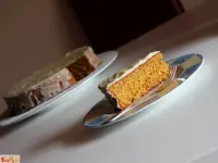 Fotografija recepta: Korenčkovo-lešnikova torta 