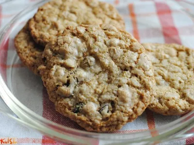 Ovseni piškoti z rozinami