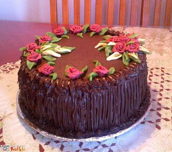 Višnjeva torta s čokolado
