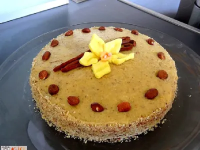 Lešnikovo-vanilijeva torta