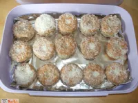 Fotografija recepta: Kokosovi ježki s kremo iz bele čokolade