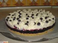 Fotografija recepta: Borovničeva pita s kremo iz bele čokolade