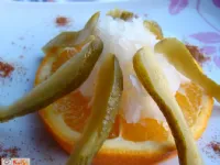 Fotografija recepta: Daikon in kumarice na pomarančni podlagi