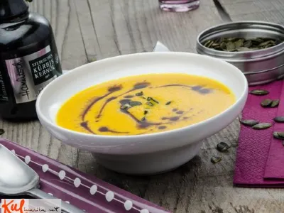 Bučna kremna juha iz Hokaido/muškatne buče