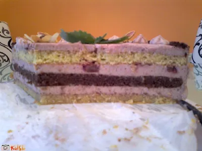 Jagodna torta z vanilijo